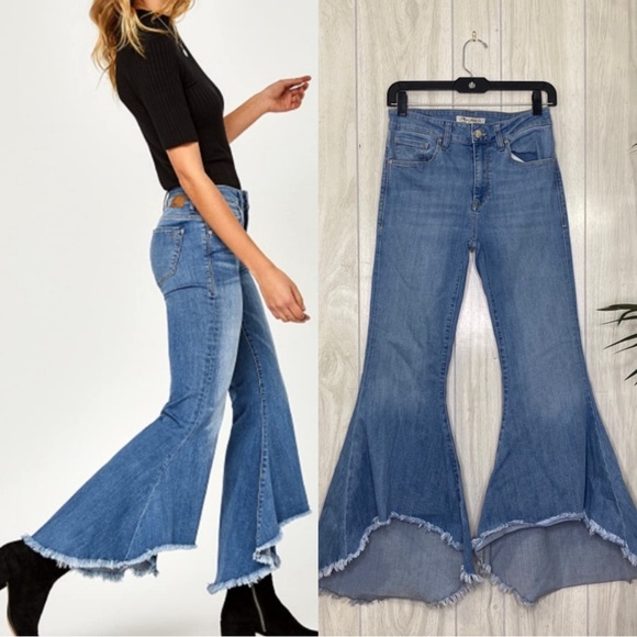Mavi Denim - Mavi Jeans Larissa Mid Rise Flounce Fashion Flare Raw Hem Jeans size 27